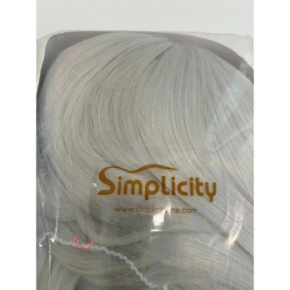 Long Flowing Silver Wig 40" Role Play Dress up Halloween Parties Wig Cap  NEW - Picture 9 of 12